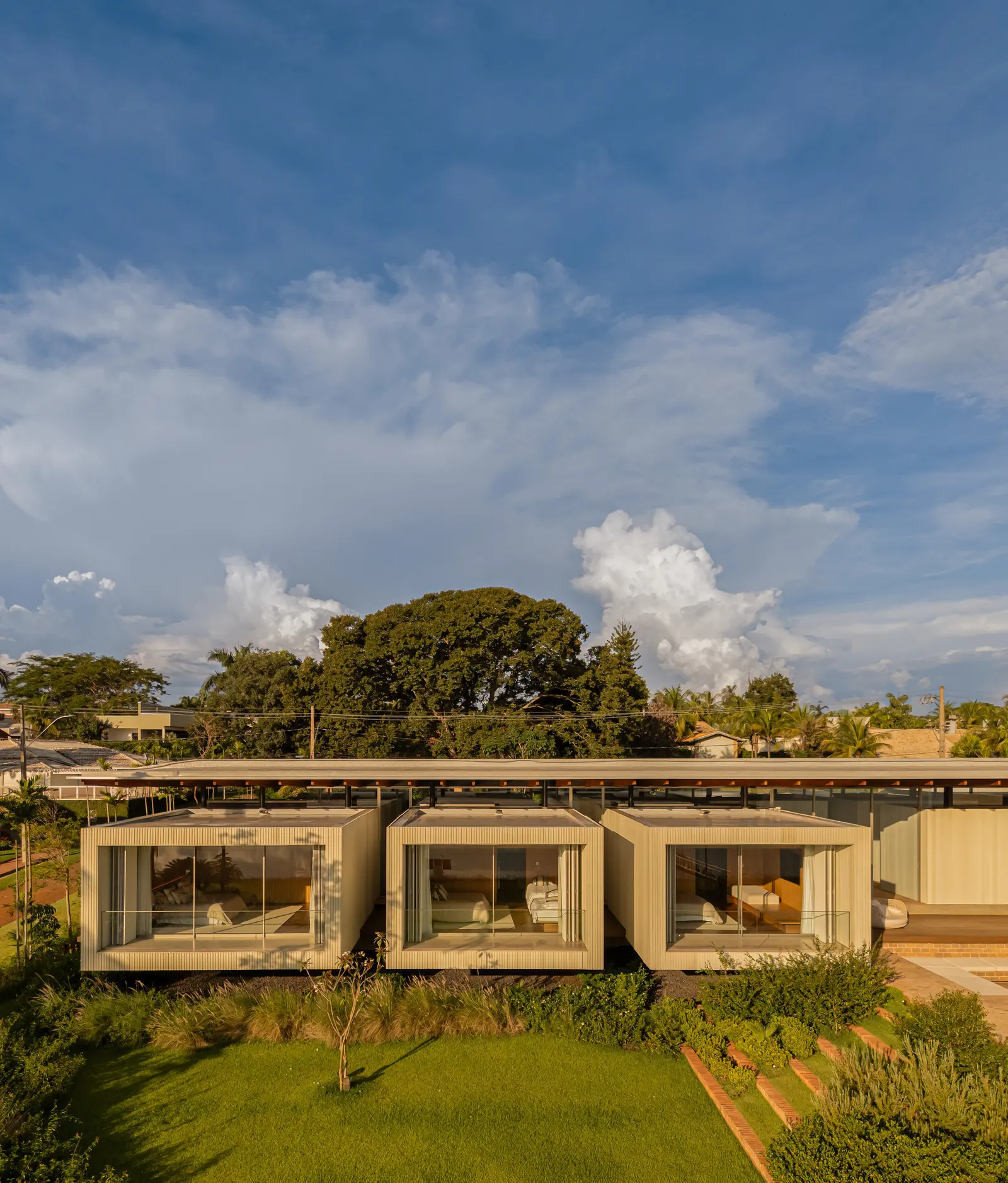 Alva House / Felipe Caboclo Arquitetura