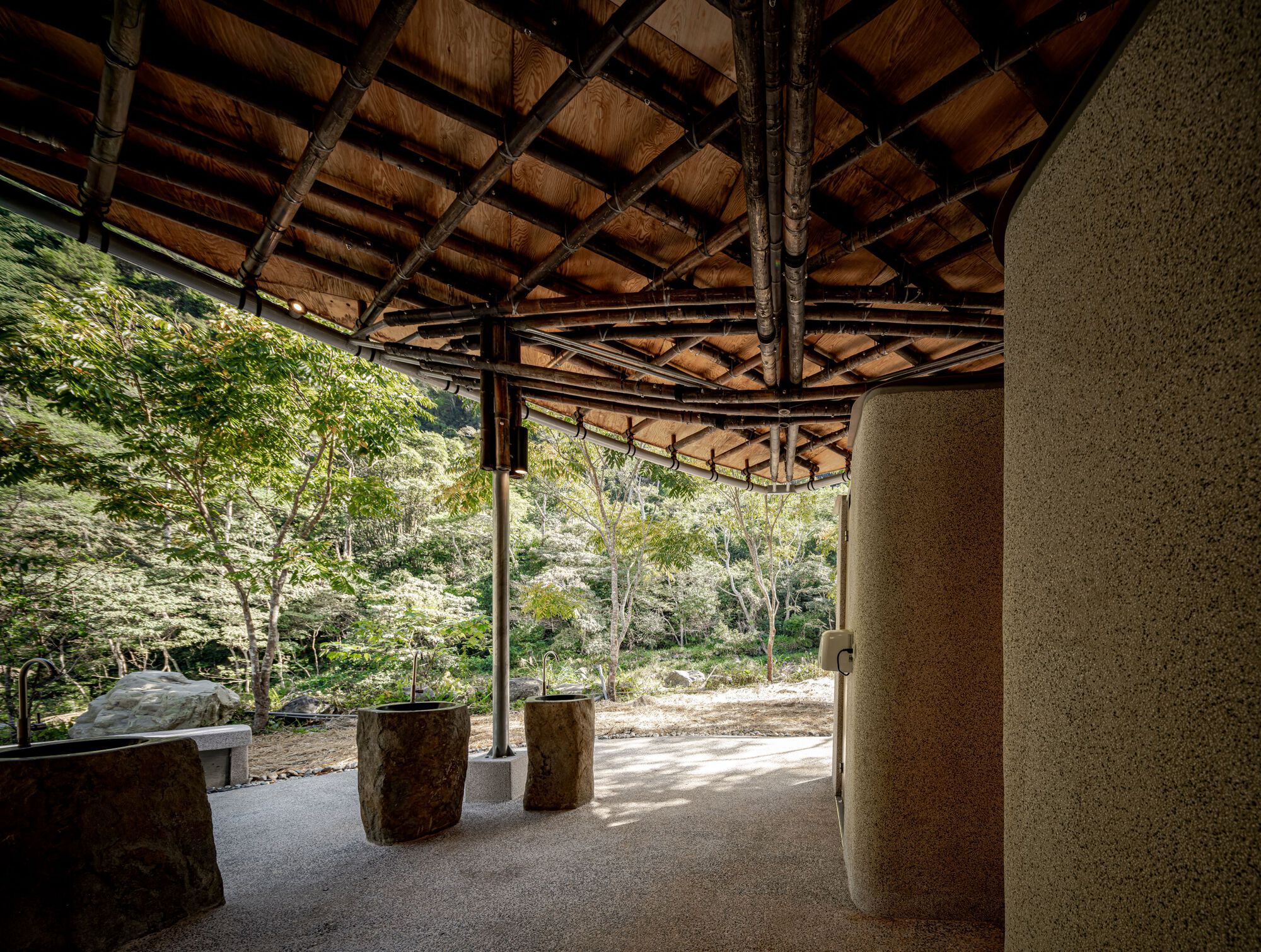 Basianshan Natural Public Toilet / Protoplain Architects