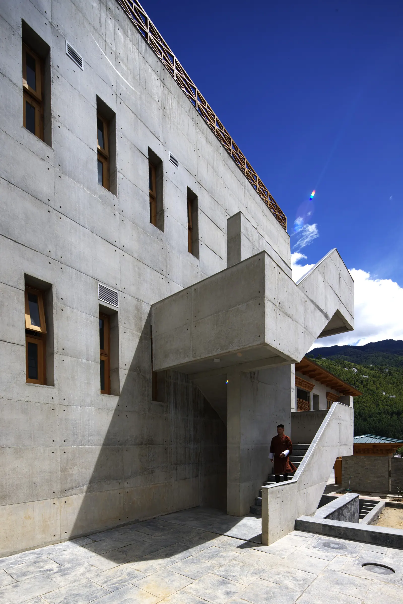 Bangladesh Chancery Complex and Ambassador's Residence / Shatotto