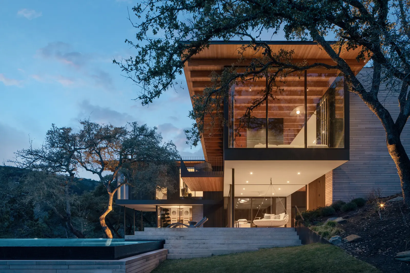 Terrace Mountain Residence / A Parallel Architecture