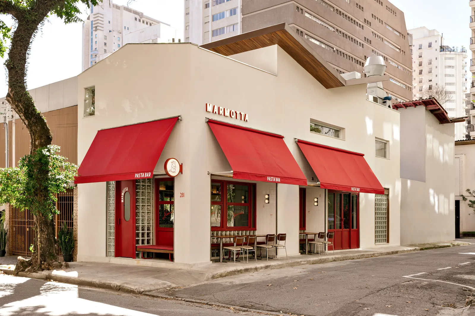 Marmotta Pasta Bar / Tadu Arquitetura