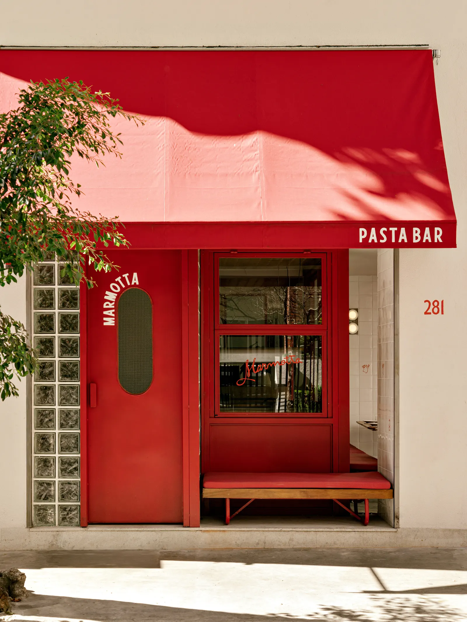 Marmotta Pasta Bar / Tadu Arquitetura