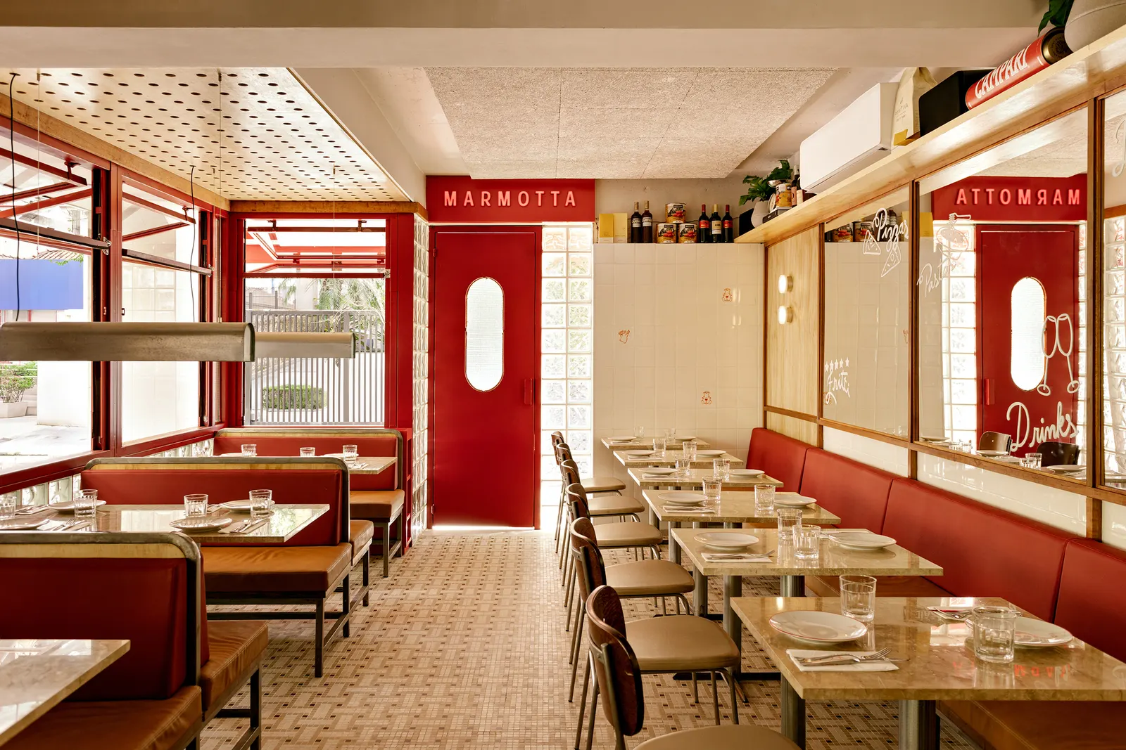 Marmotta Pasta Bar / Tadu Arquitetura
