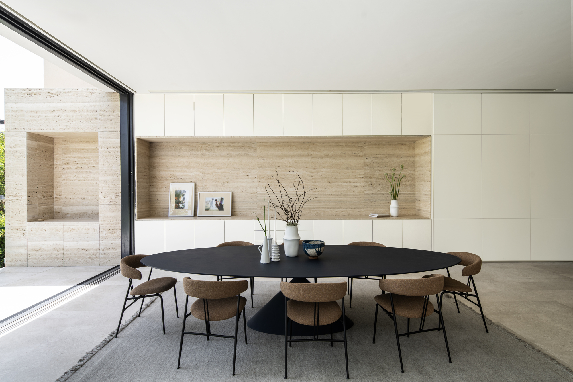Faye House / Alhumaidhi Architects