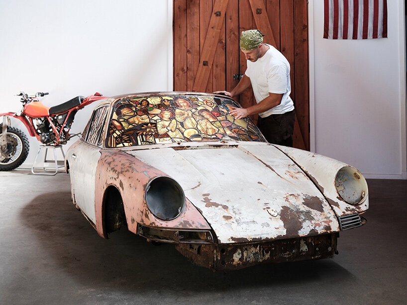 Что может дать обугленному Porsche вторая жизнь из витража