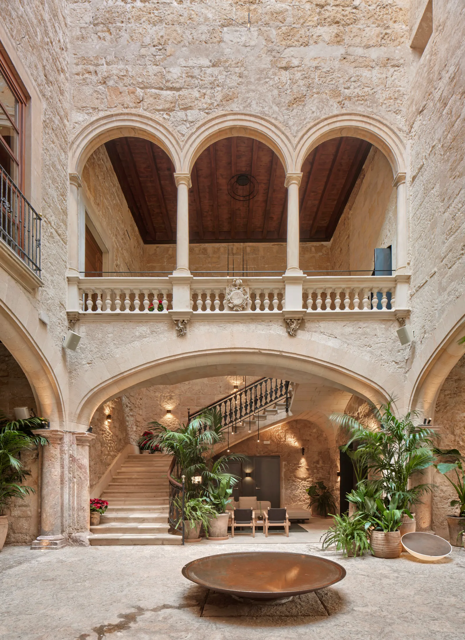 Hotel Nobis Palma / Jordi Herrero Arquitecto