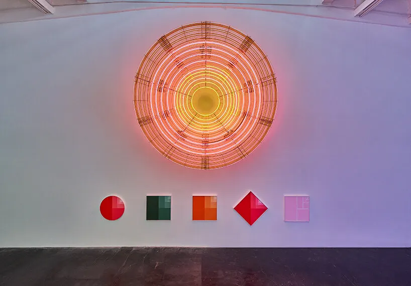Carsten Höller показал в Пекине выставку «Two» с двумя параллельными версиями экспозиции