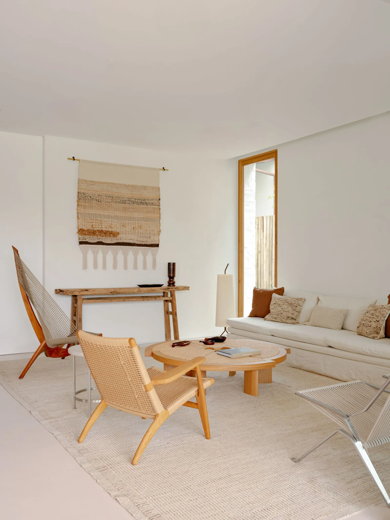 Laranjeiras House / Felipe Hess Arquitetos