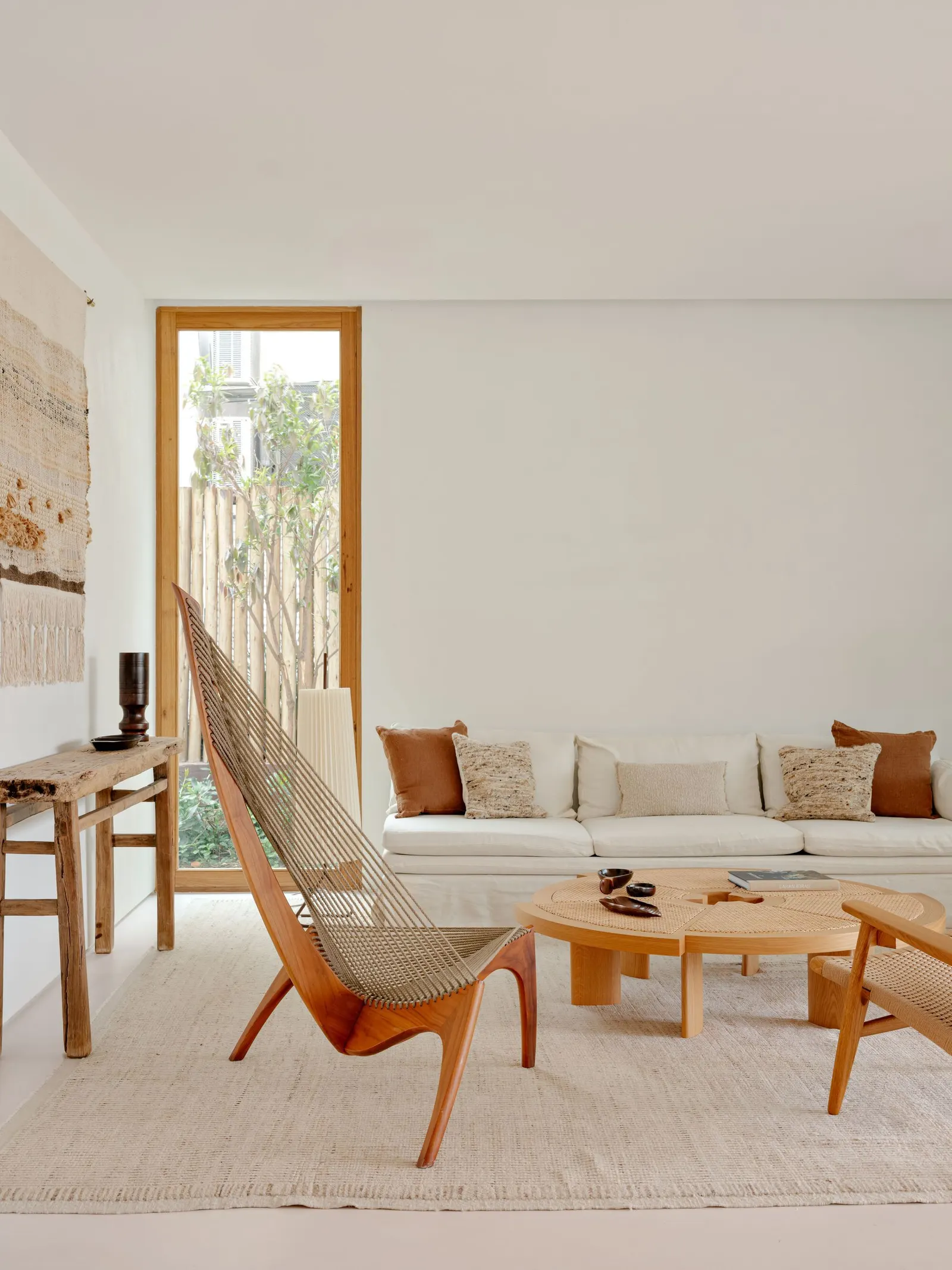 Laranjeiras House / Felipe Hess Arquitetos
