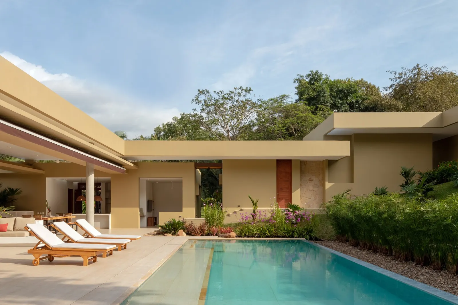 Casa Umbral / David Macias