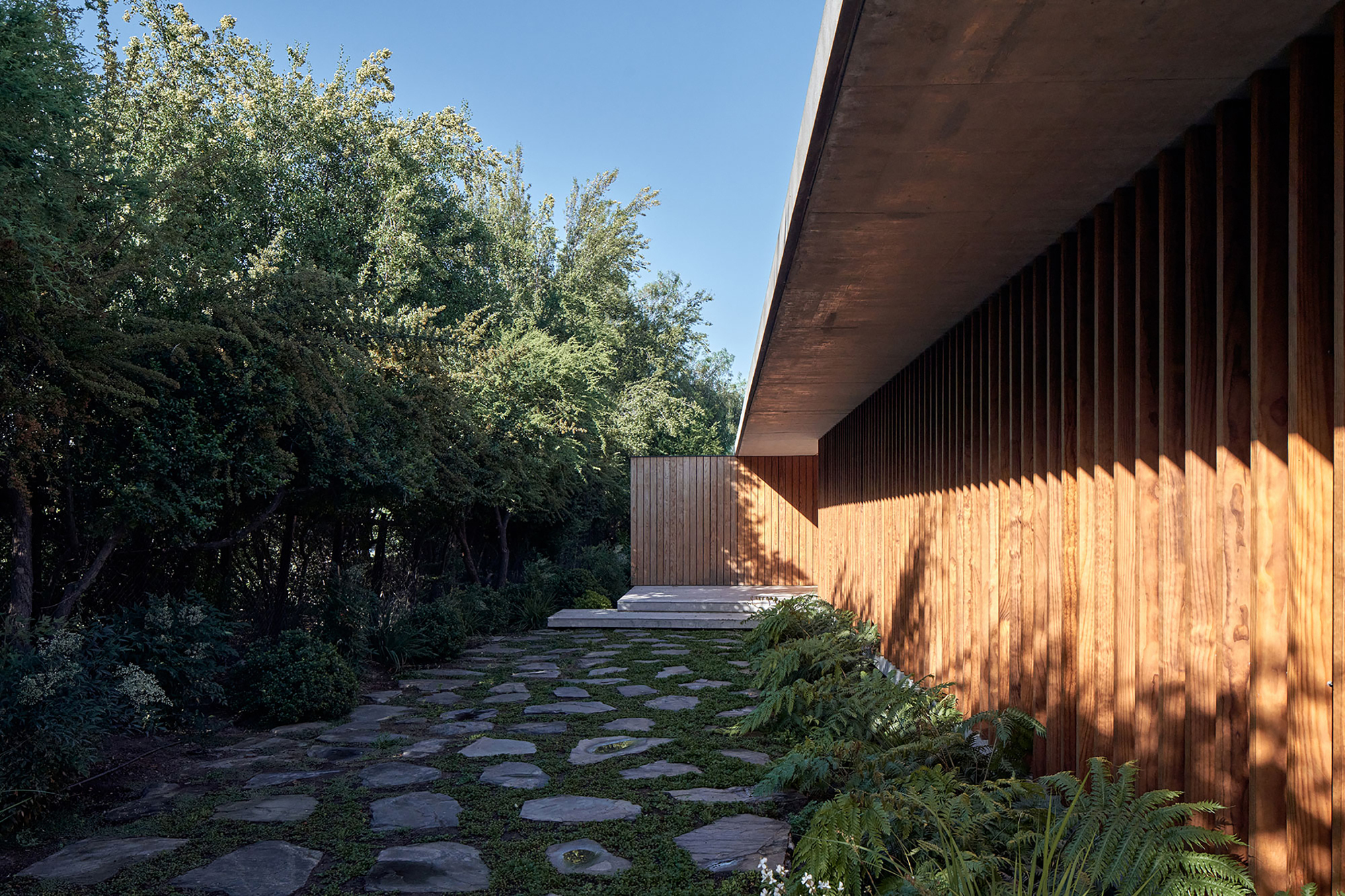 Дом Paso de los Toros / Juan Carlos Sabbagh Arquitectos