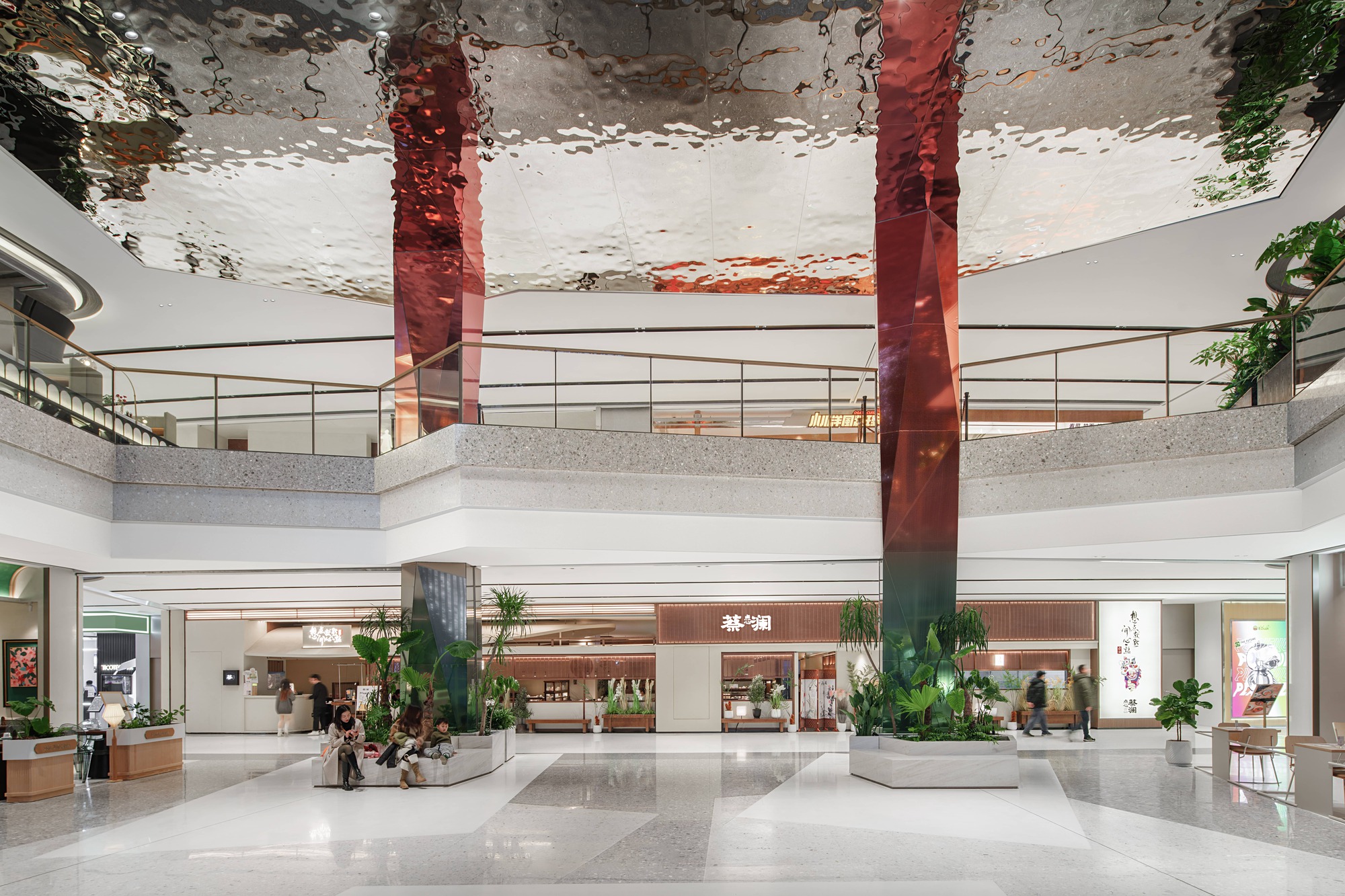 CR Land: Wuxi MixC Mall / Ippolito Fleitz Group
