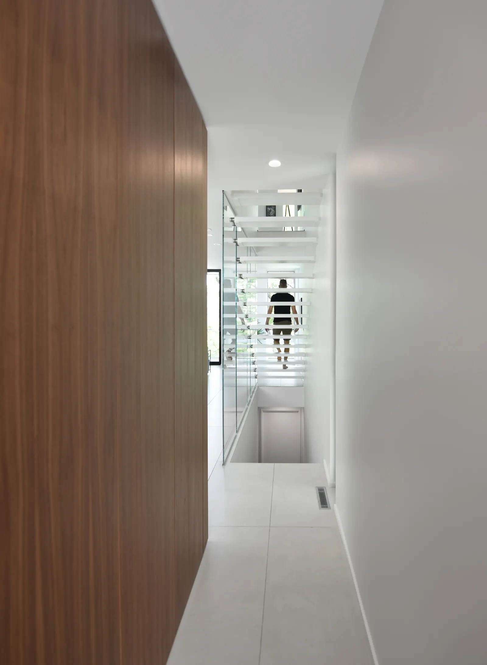 Curtain House / Johnsen Schmaling Architects
