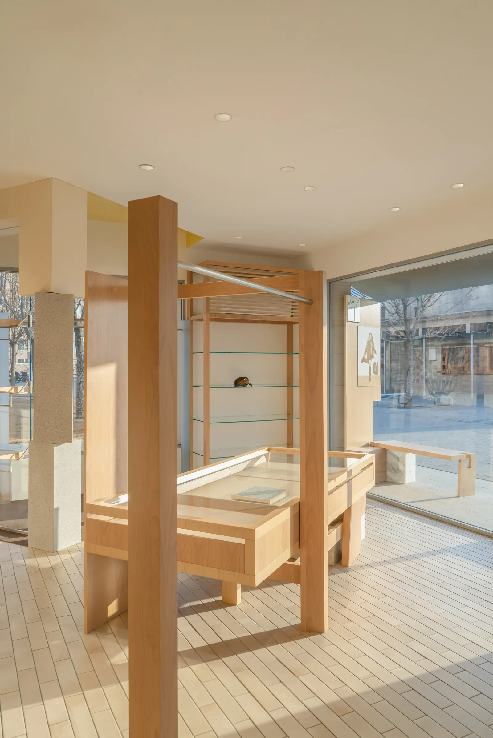 D+dd Friendship Bay Store / Sò Studio