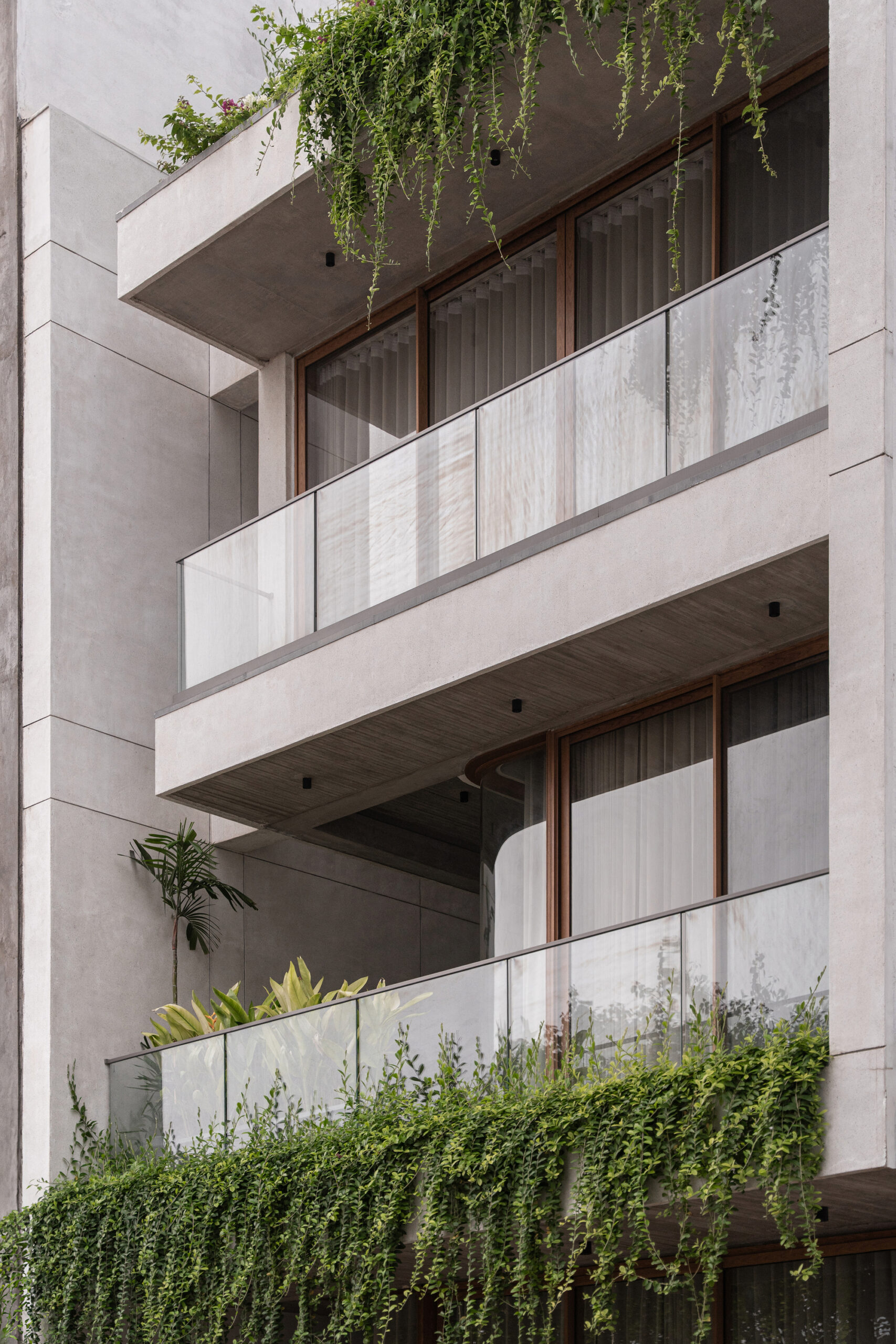 Antarvan Residence / Neogenesis+Studi0261