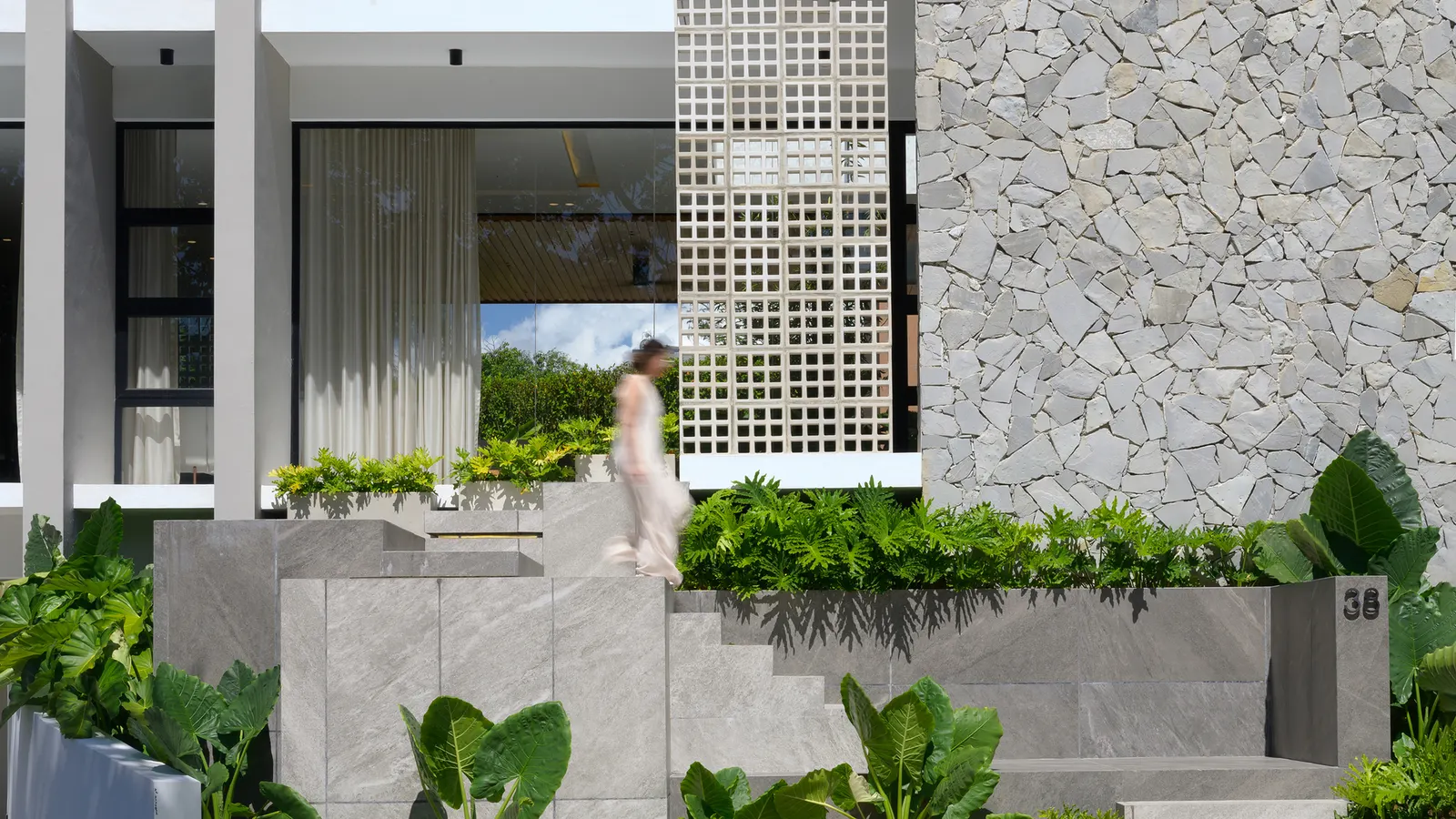 L.A. House / Emedos Proyectos