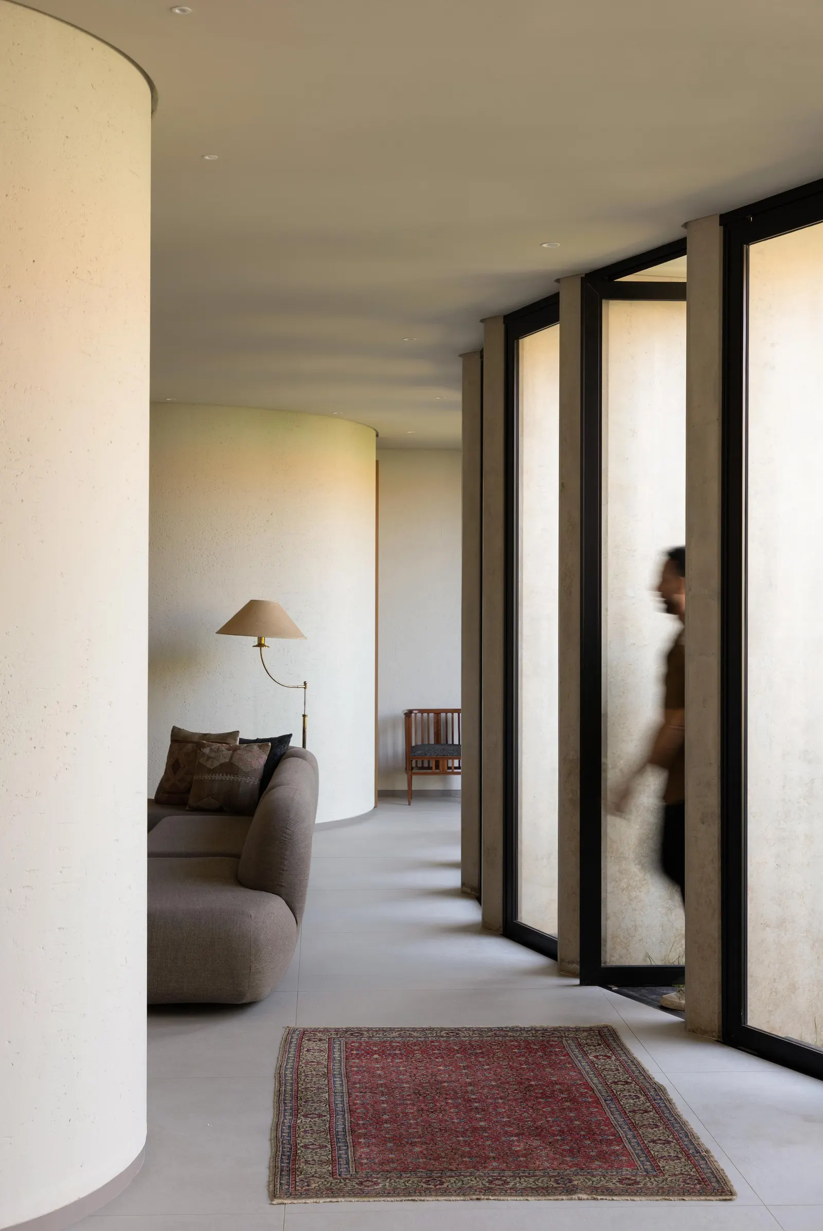 Curved House / efcarquitetura
