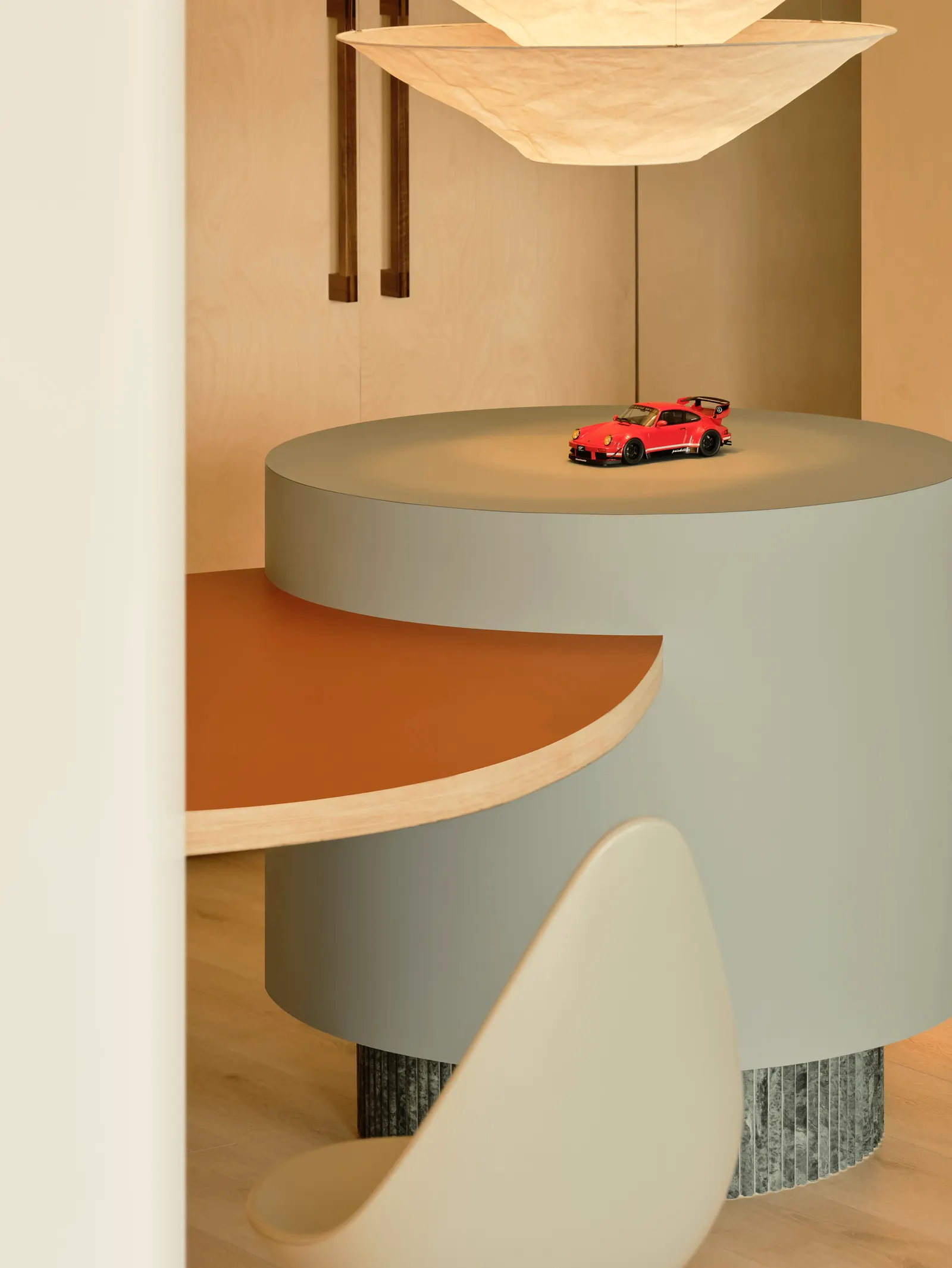 We House / longwave studio