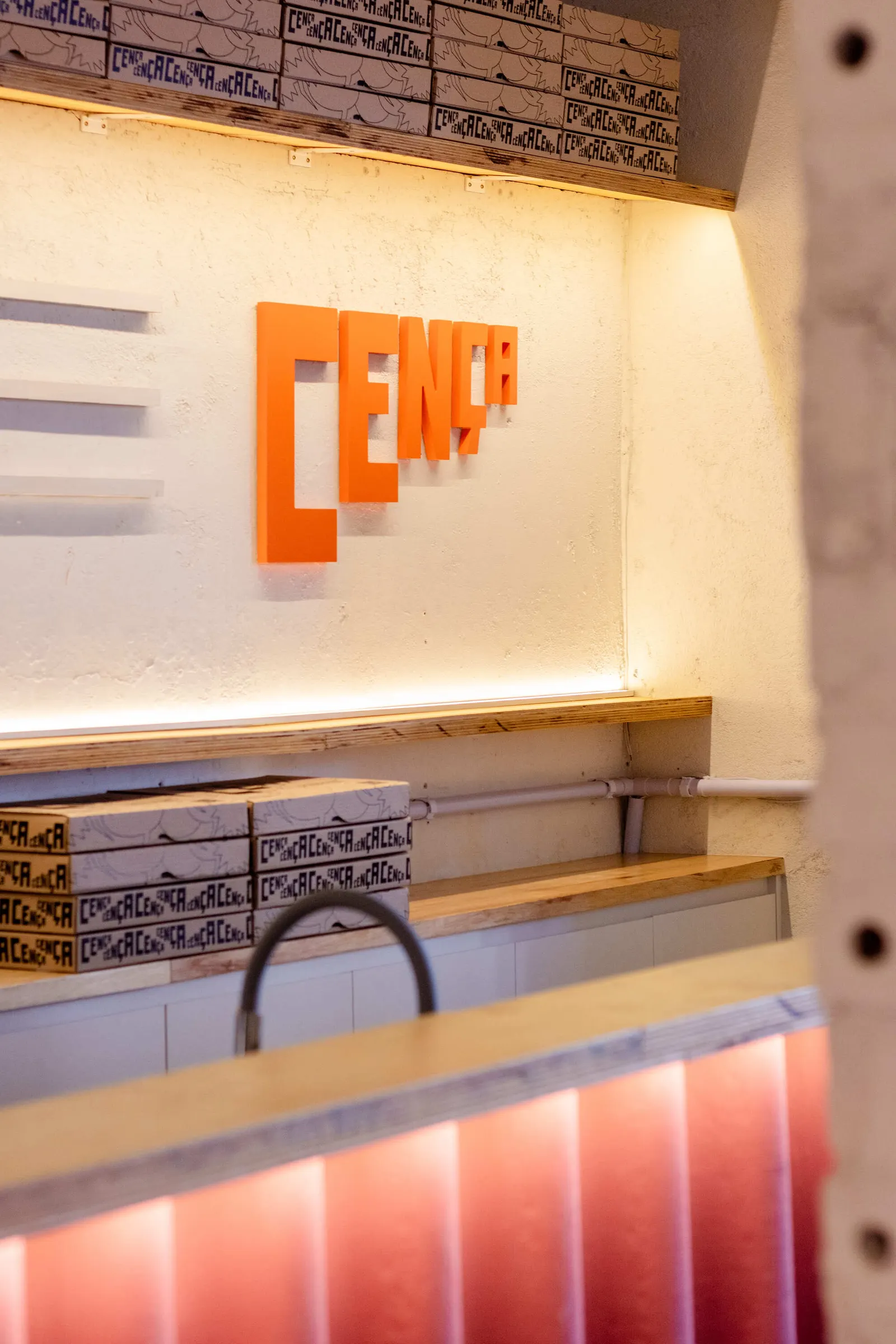 Cença Pizza Bar / IN arq+design