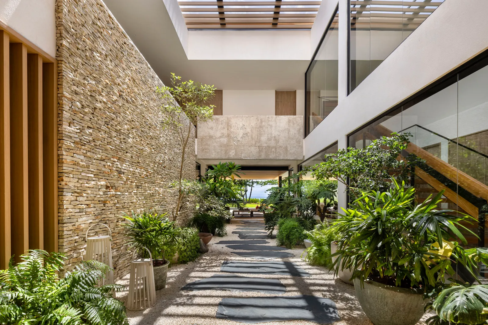 CasaLuna / Anarquitectura