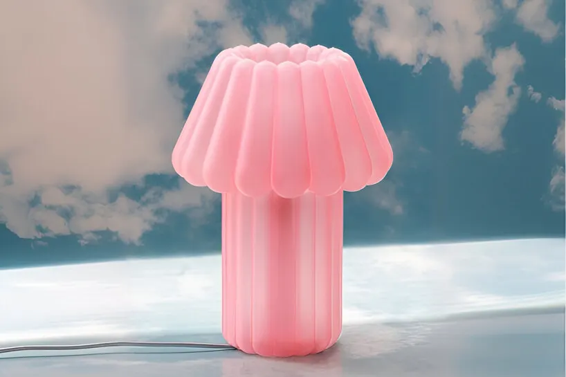 Jello Lamp: студия MAJU превратила мягкую пластику желе в 3D-печатный настольный светильник