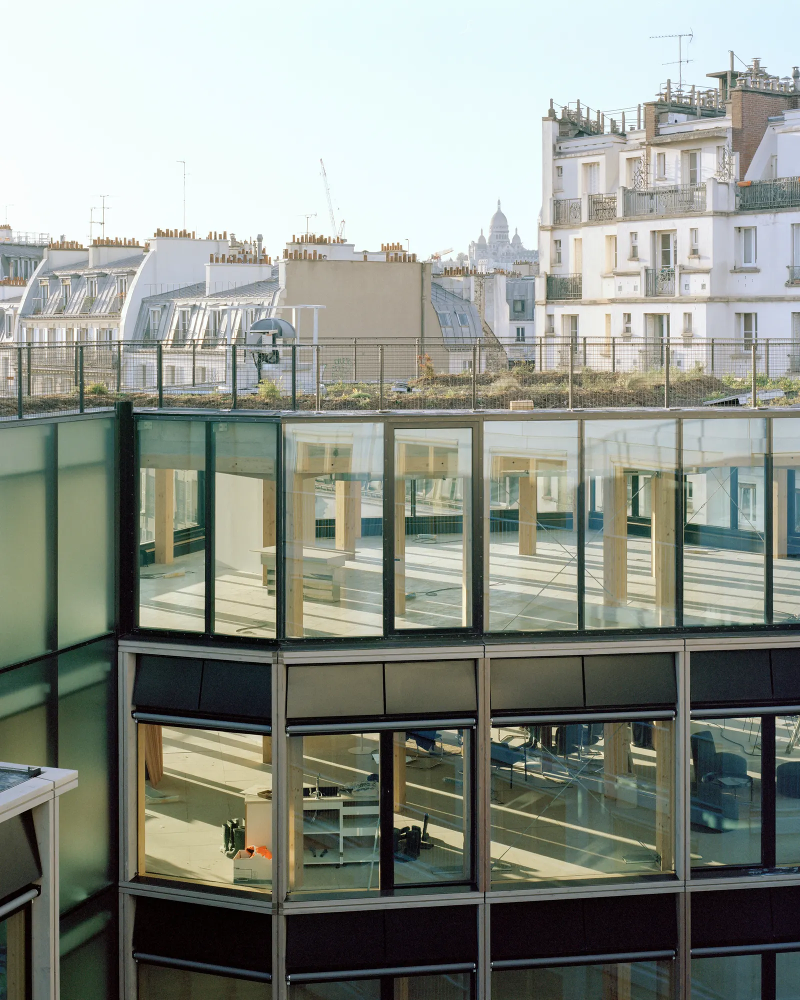 206 La Fayette: трансформация парижского квартала от DATA architectes и THINK TANK architecture