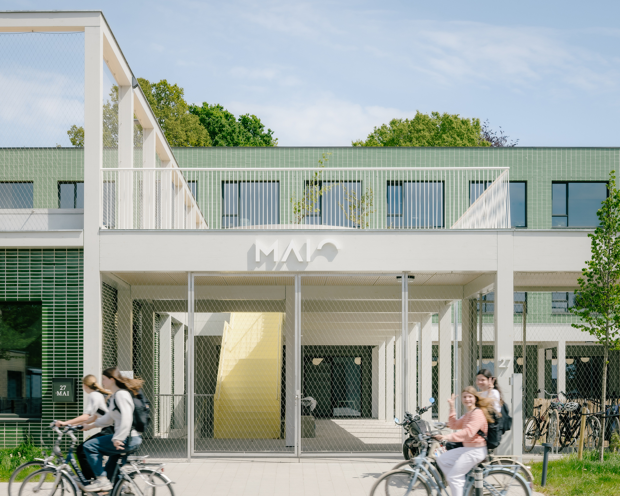 Школа Maria Assumpta Instituut / LOW Architecten