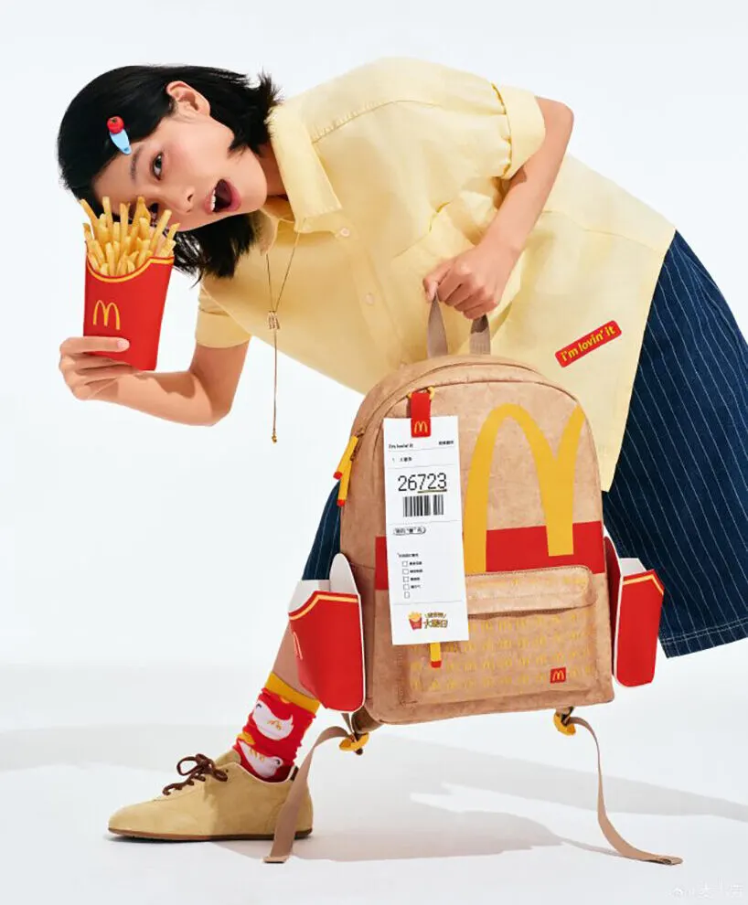 McDonald’s China превратил фанатский рюкзак с карманами для картофеля фри в лимитированный продукт