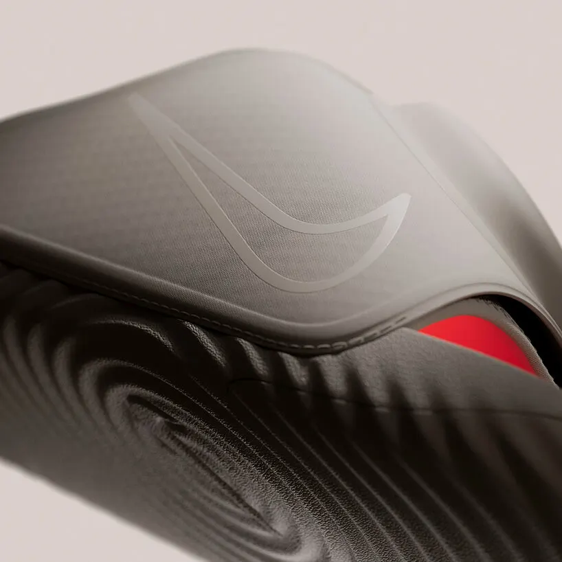 NIKE Air Zoom Hyperslide: восстановительные слайды с теплом и вибрацией от Hyperice