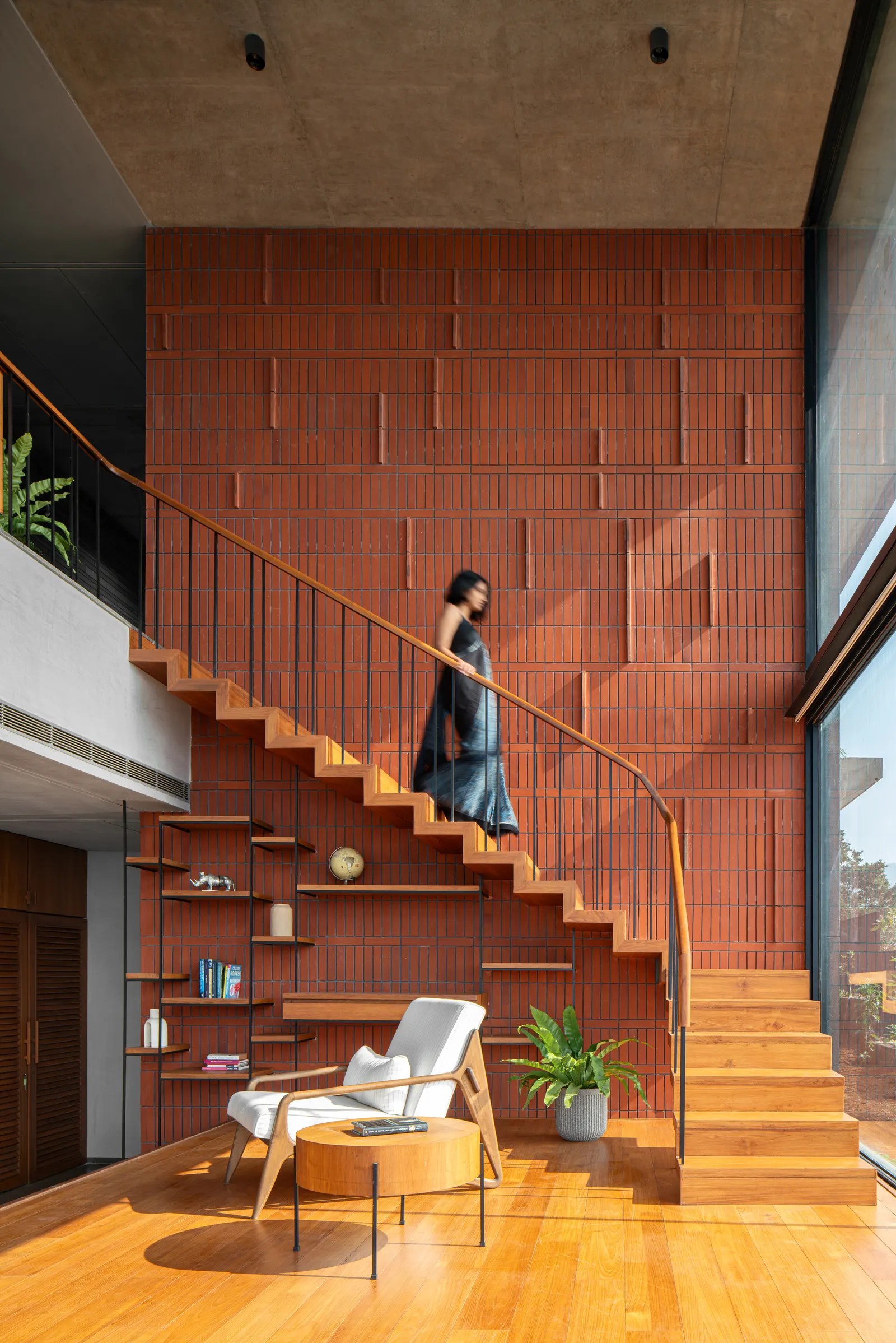 Nirvana House / unTAG — дом в Aamby Valley City как медитативное пространство
