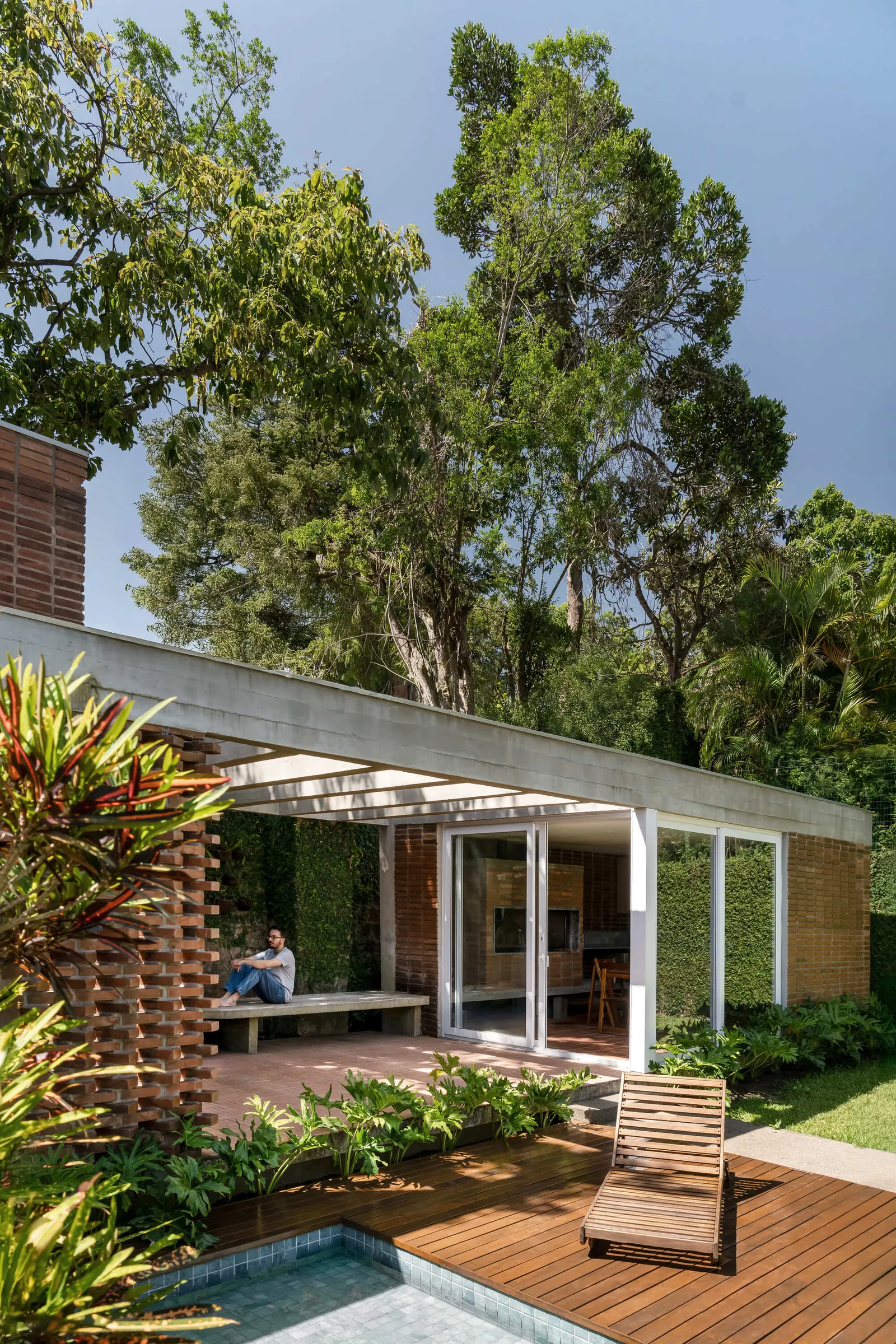 Ouriques House / Ultra Arquitetura
