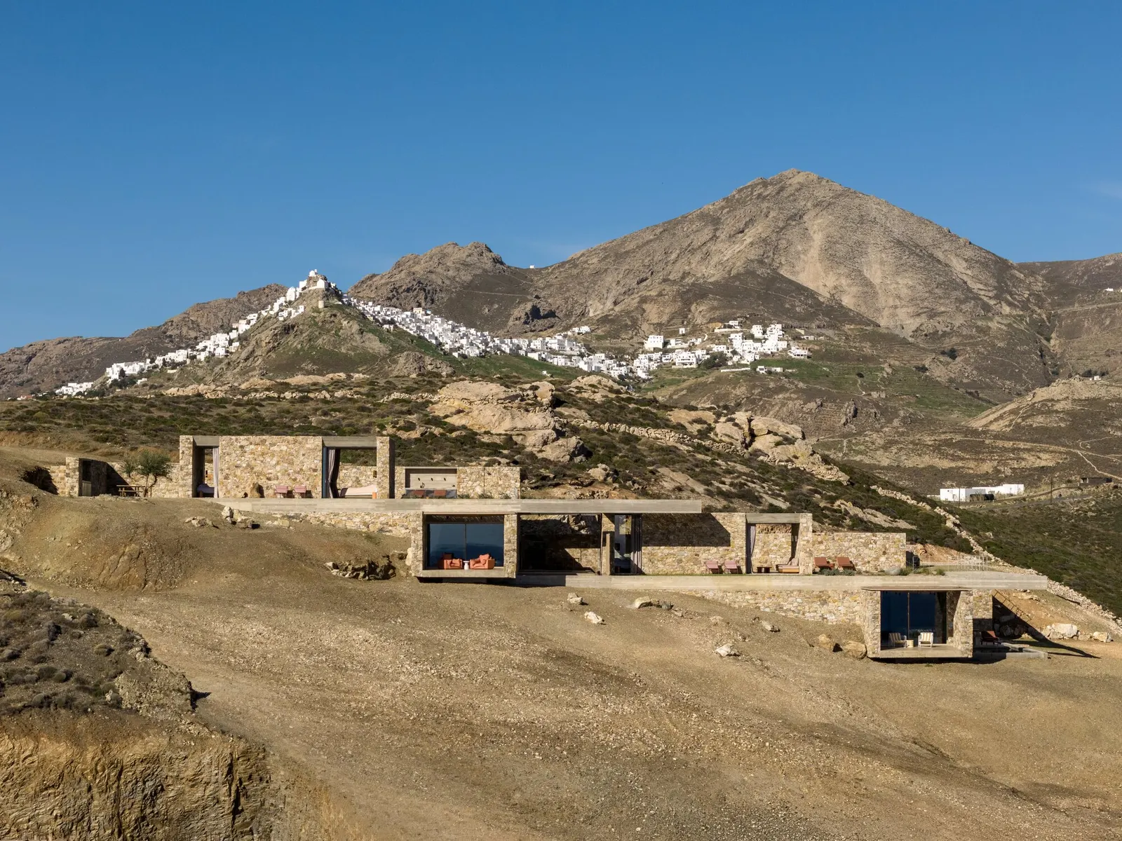 PERMA Serifos Retreat / MOLD Architects
