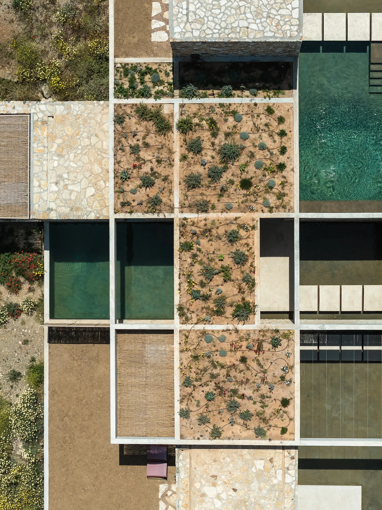 PERMA Serifos Retreat / MOLD Architects