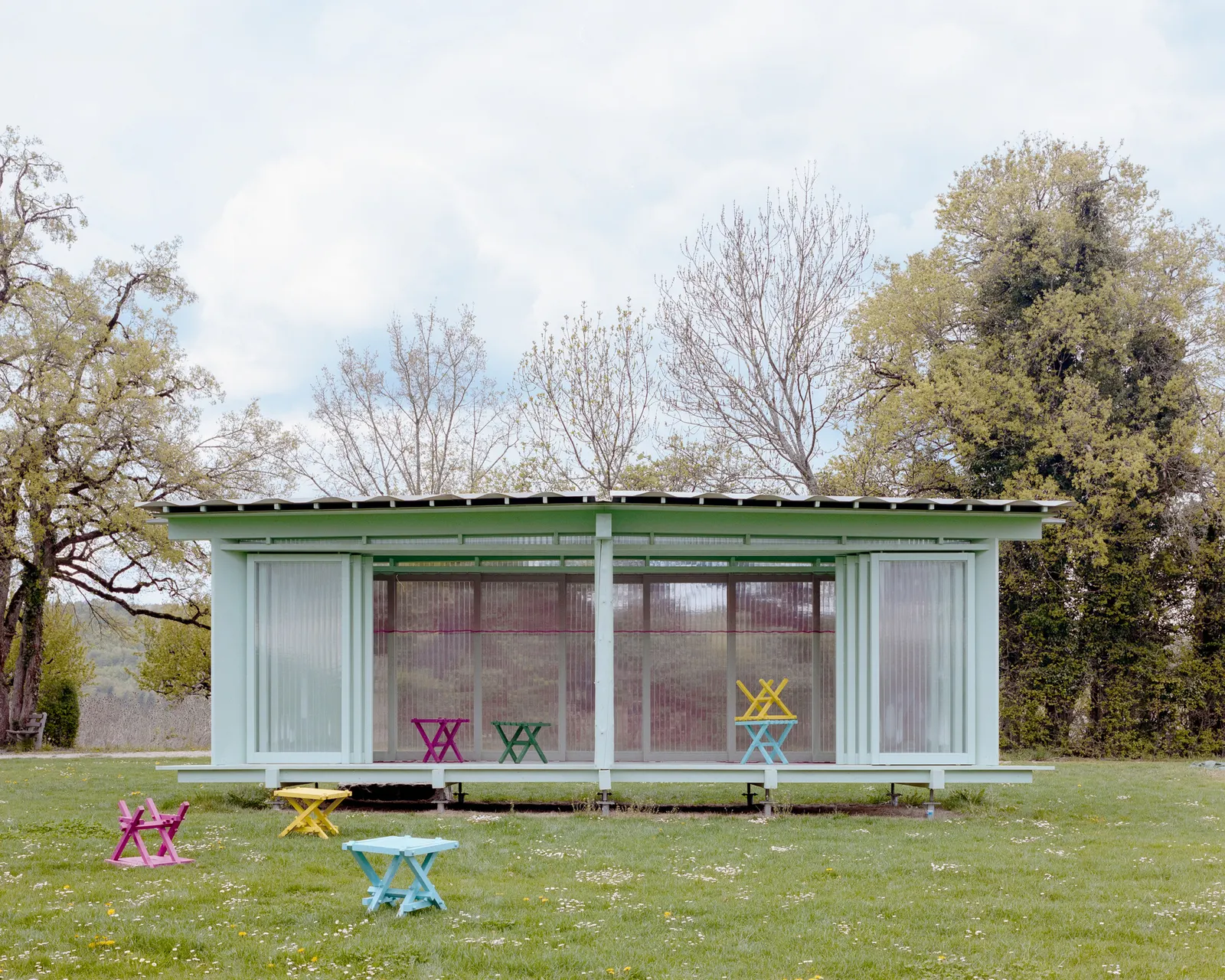 Pavillon of the Sliding Doors / Piertzovanis Toews