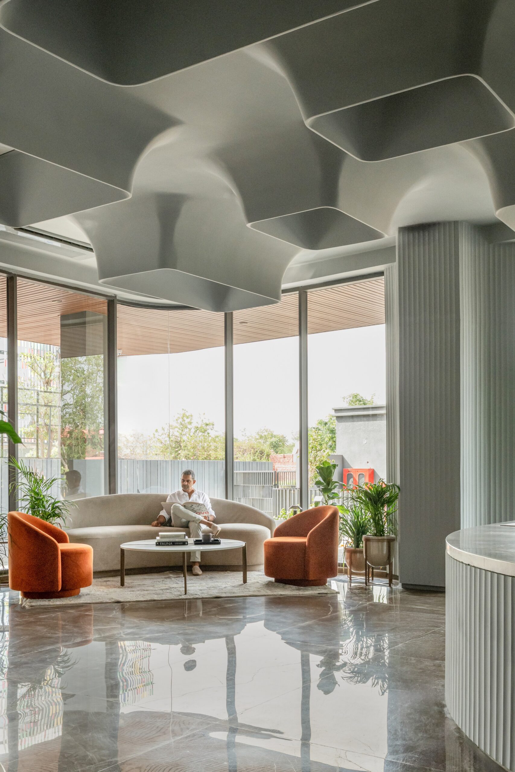 Primus Office Building / Sanjay Puri Architects