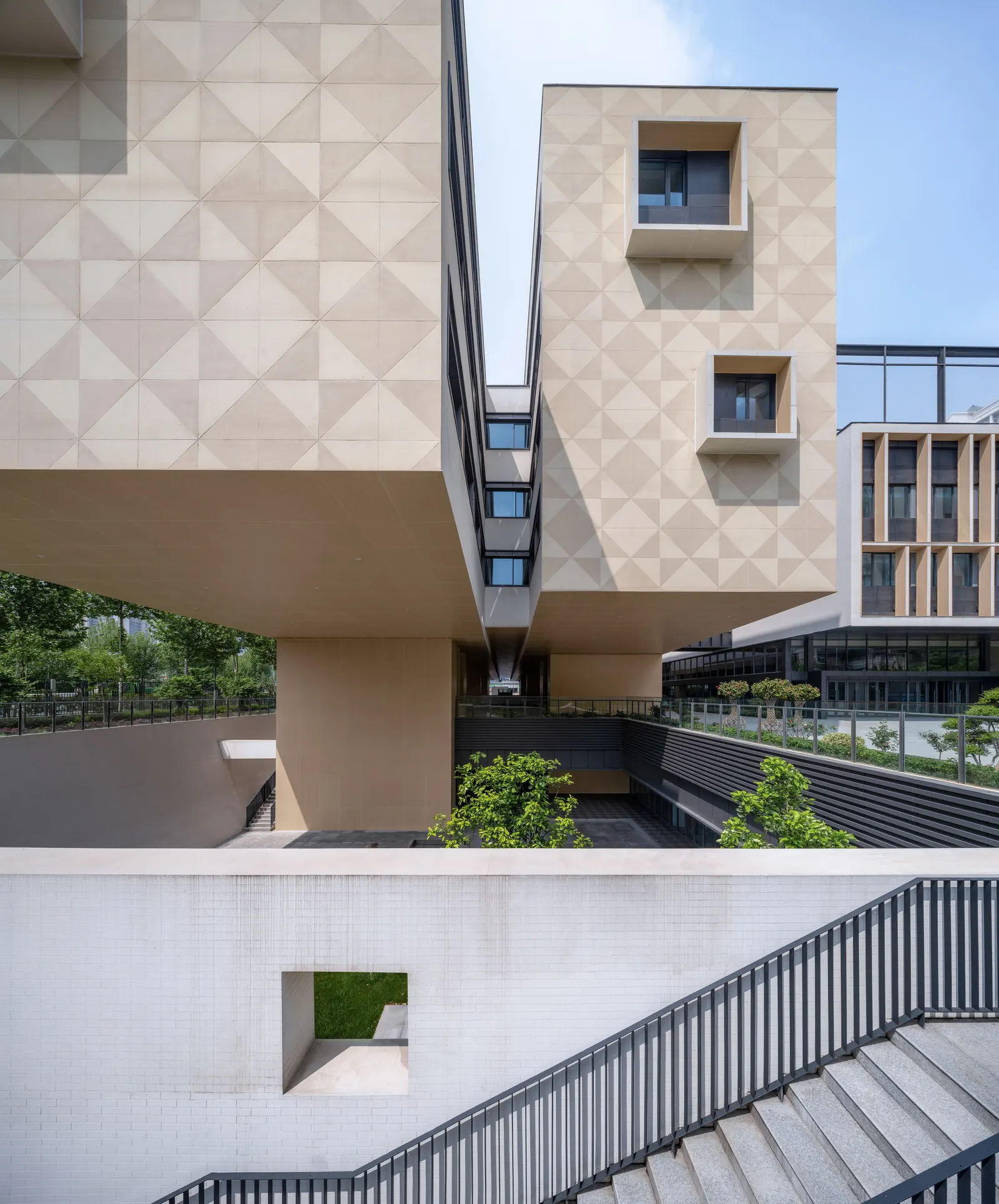 Шанхайская экспериментальная начальная школа Qiyuan / Atelier Archmixing