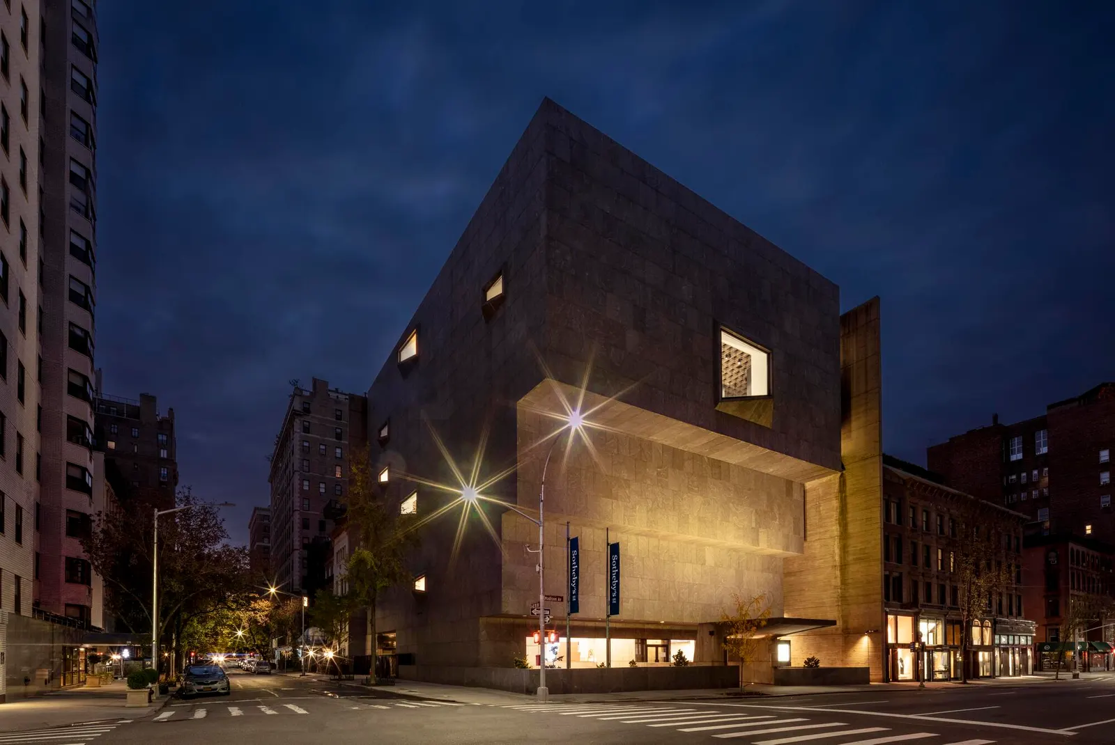 Глобальная штаб-квартира Sotheby’s в Breuer / Herzog & de Meuron + PBDW Architects