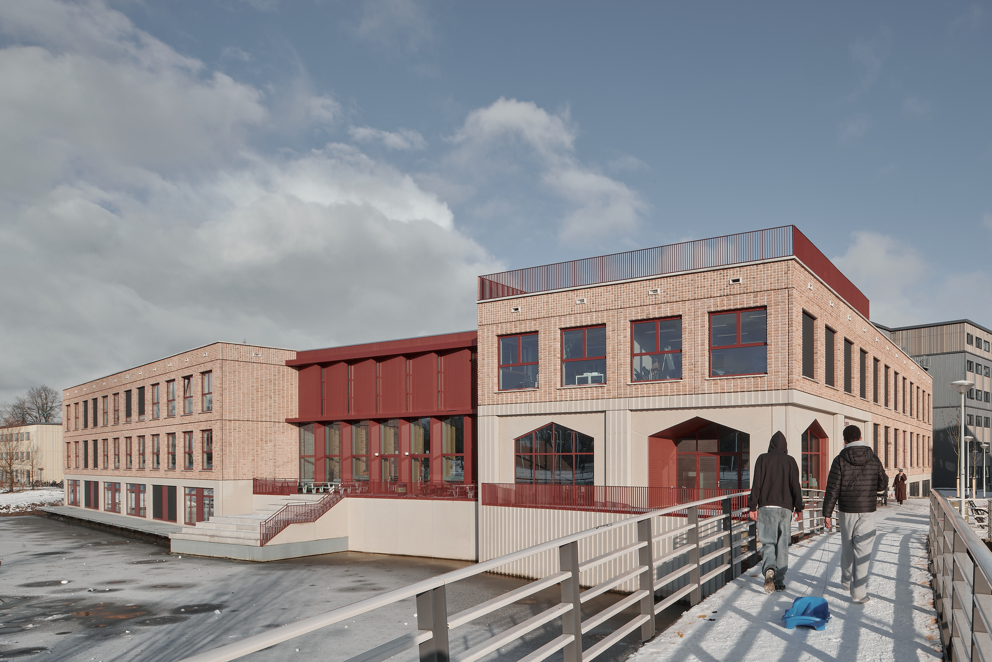Xplore Agora School в Амстердаме / Studio Ard Hoksbergen