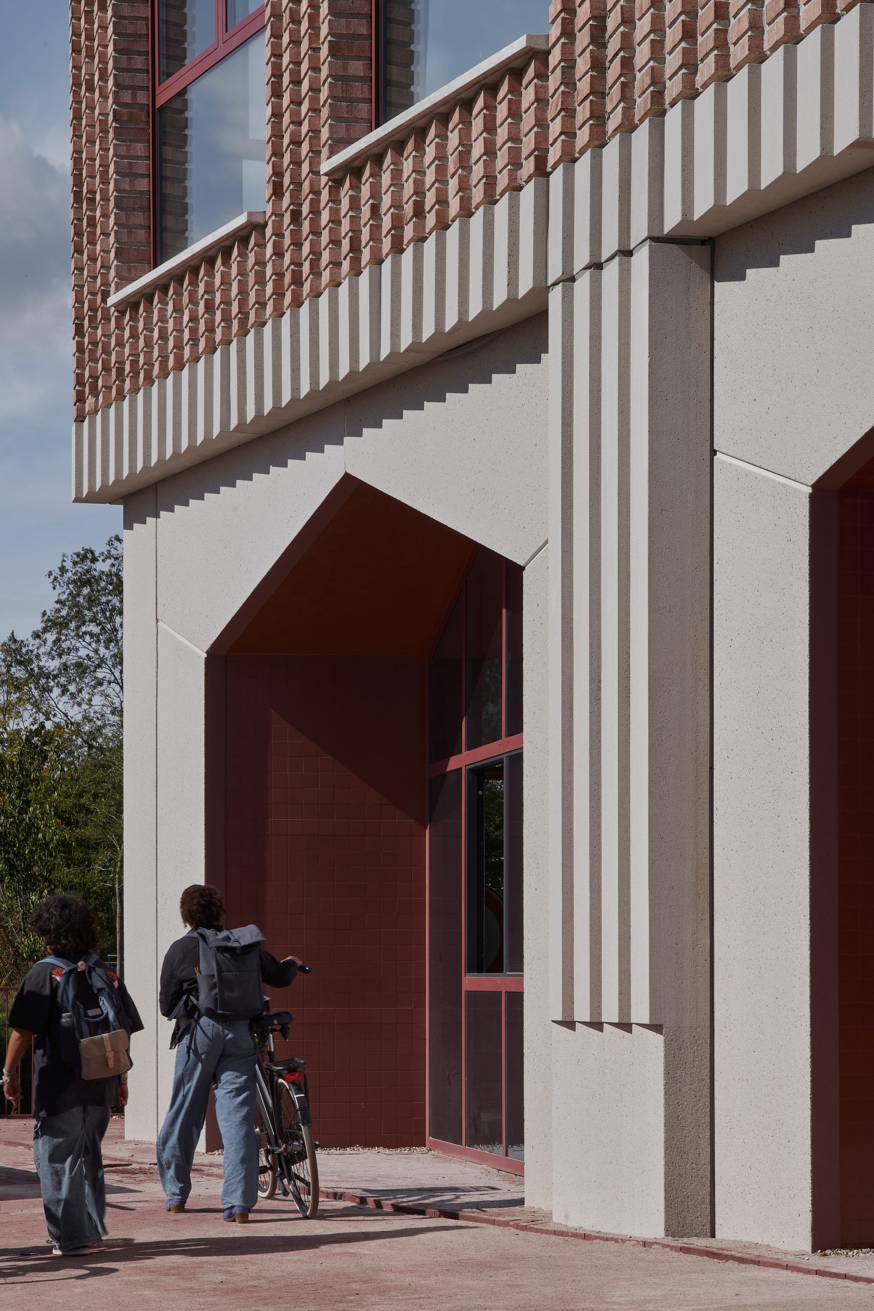 Xplore Agora School в Амстердаме / Studio Ard Hoksbergen