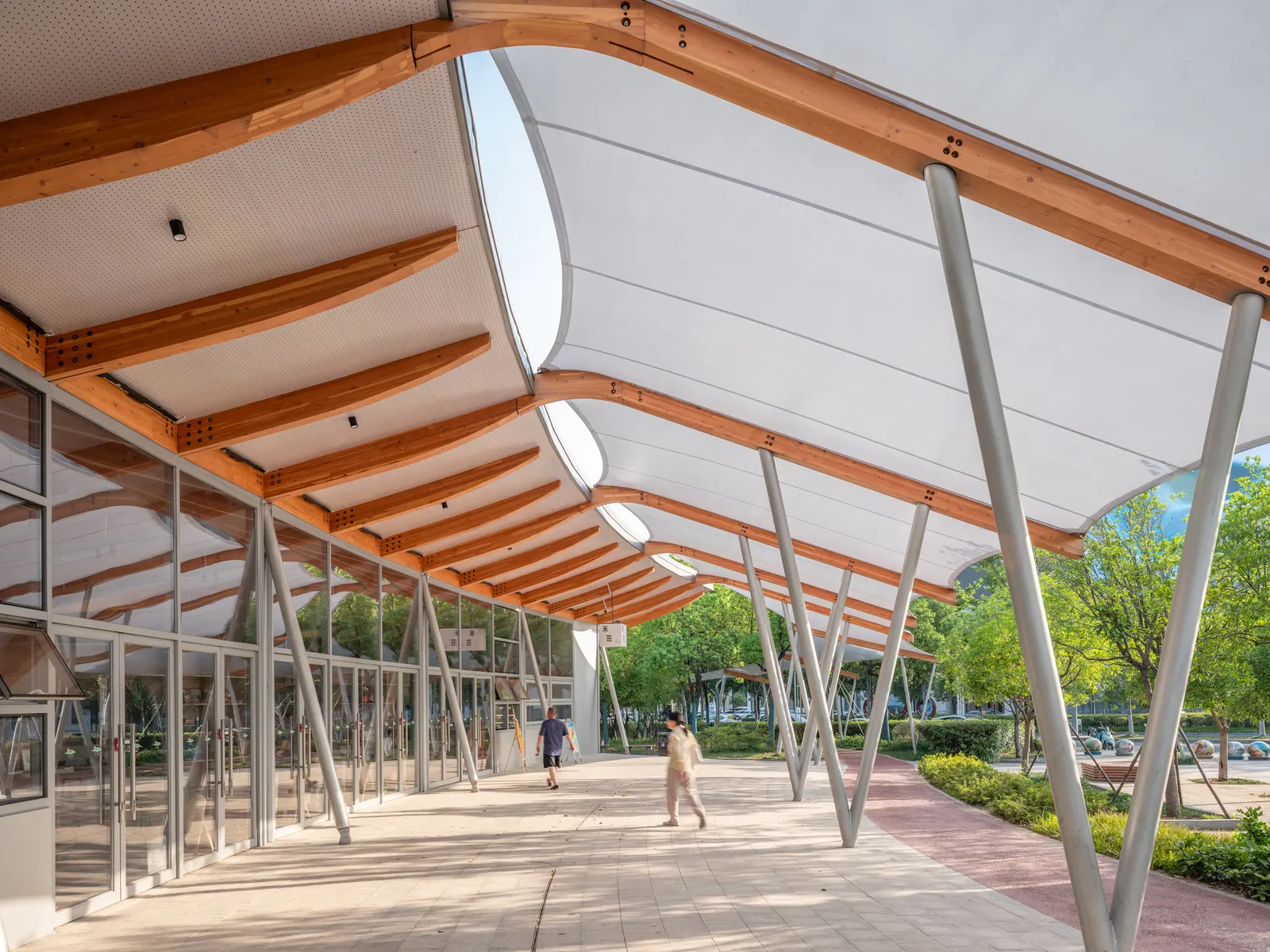 TBB Libraries – Hundred Flowers Park Libraries / Atelier Liu Yuyang Architects