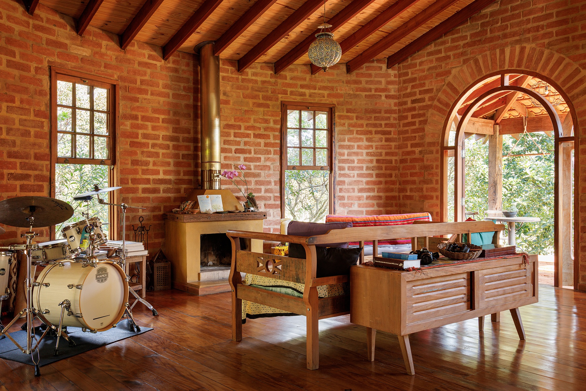 Country House / Teresa Borsoi Arquitetura