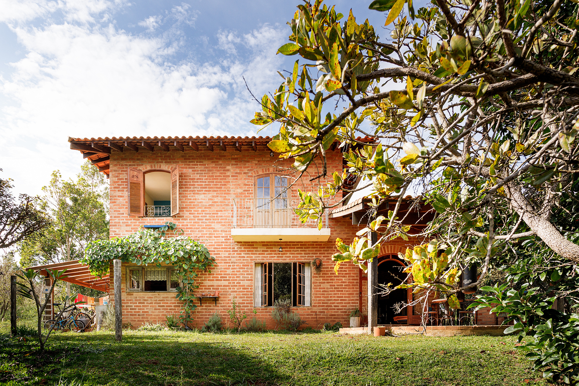 Country House / Teresa Borsoi Arquitetura