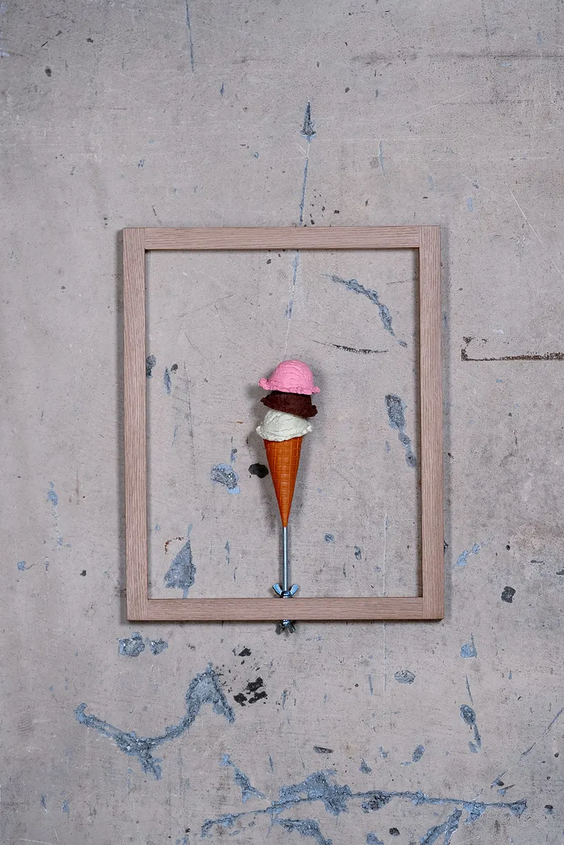 The 400-Year Ice Cream: ПВХ-скульптура Joll о времени потребления и материальном распаде