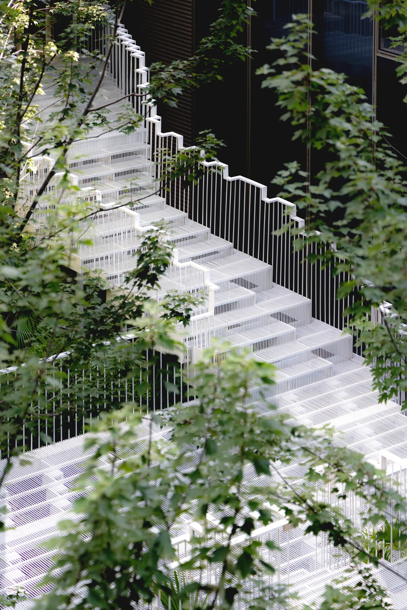 Yanlord Arcadia Sunken Garden —— Lacy Steps / TROP : terrains + open space