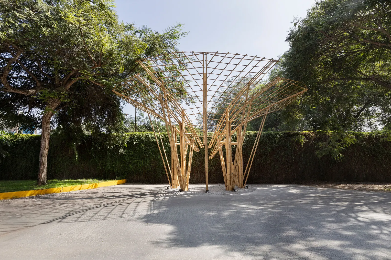 Umbral Floral Pavilion / Cerron Arquitectos