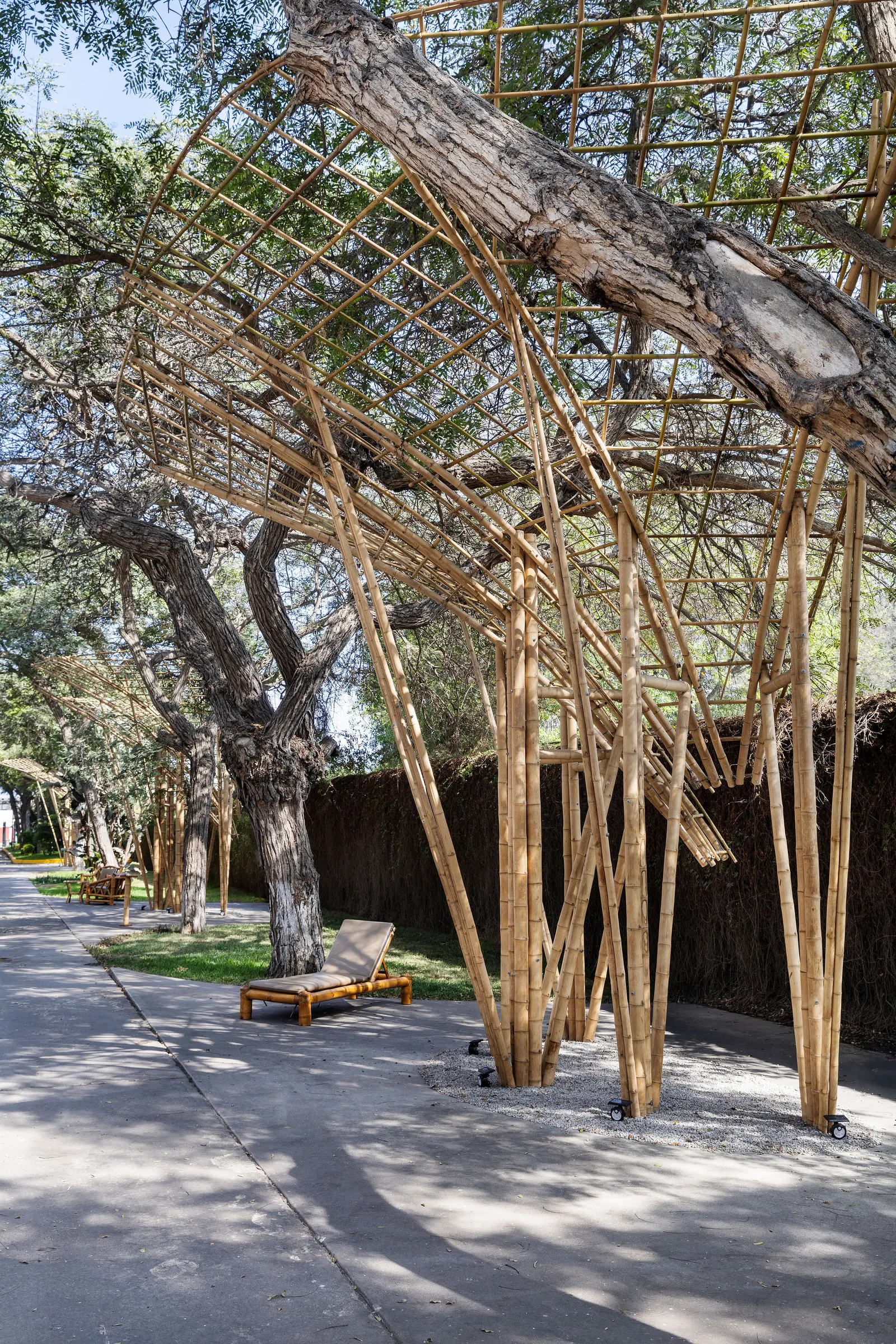 Umbral Floral Pavilion / Cerron Arquitectos