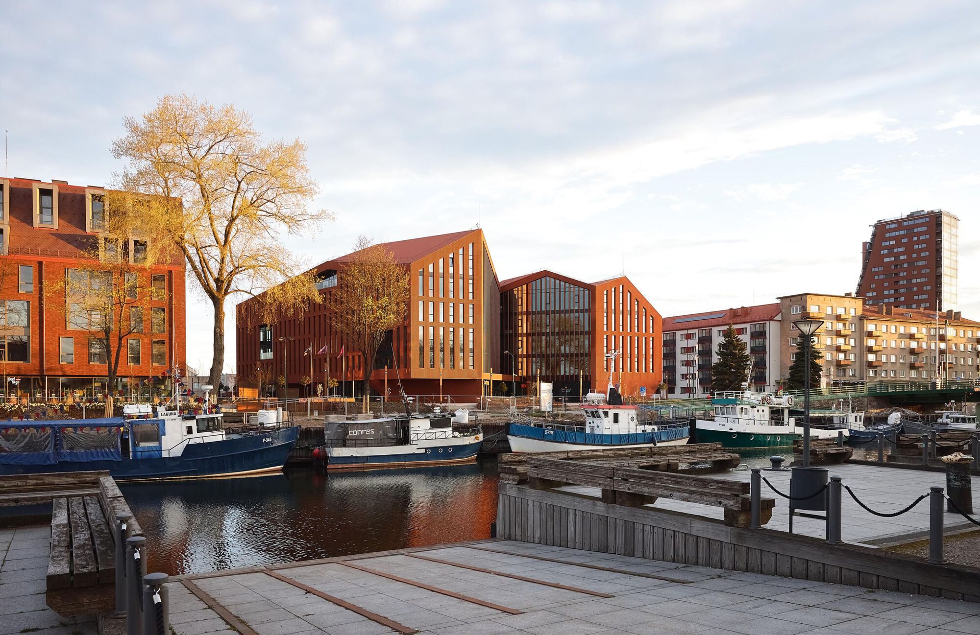 HANZA, Business Centre / AEXN Architects