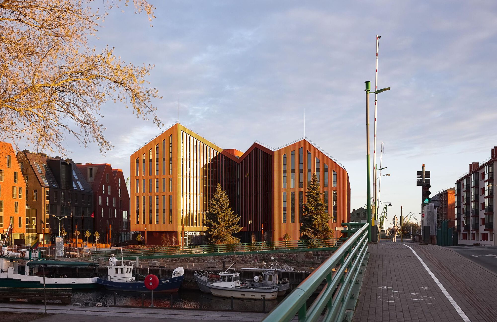 HANZA, Business Centre / AEXN Architects