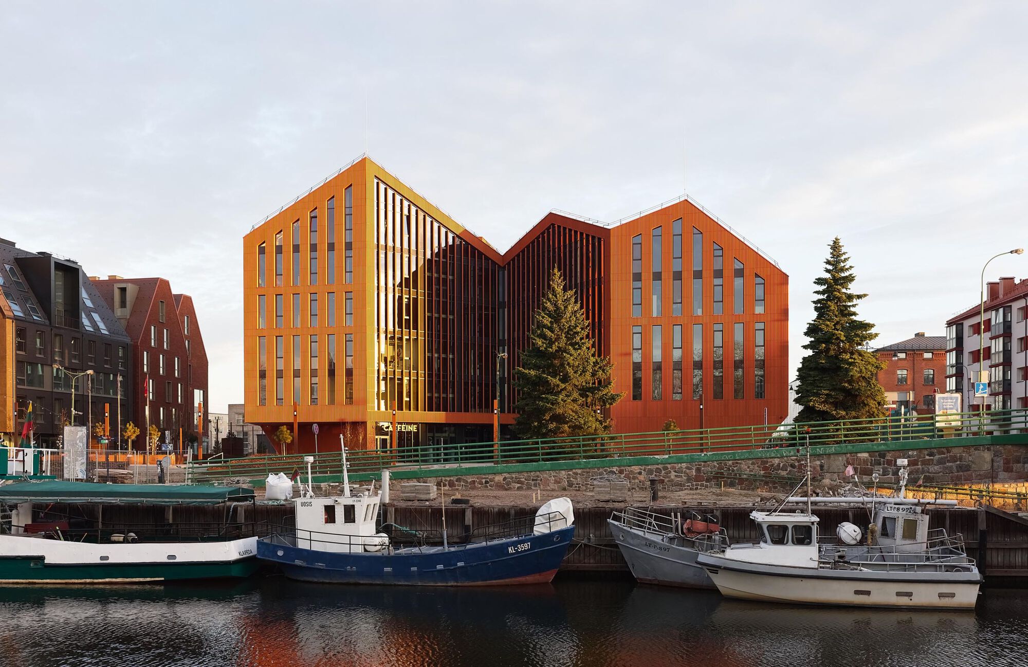 HANZA, Business Centre / AEXN Architects