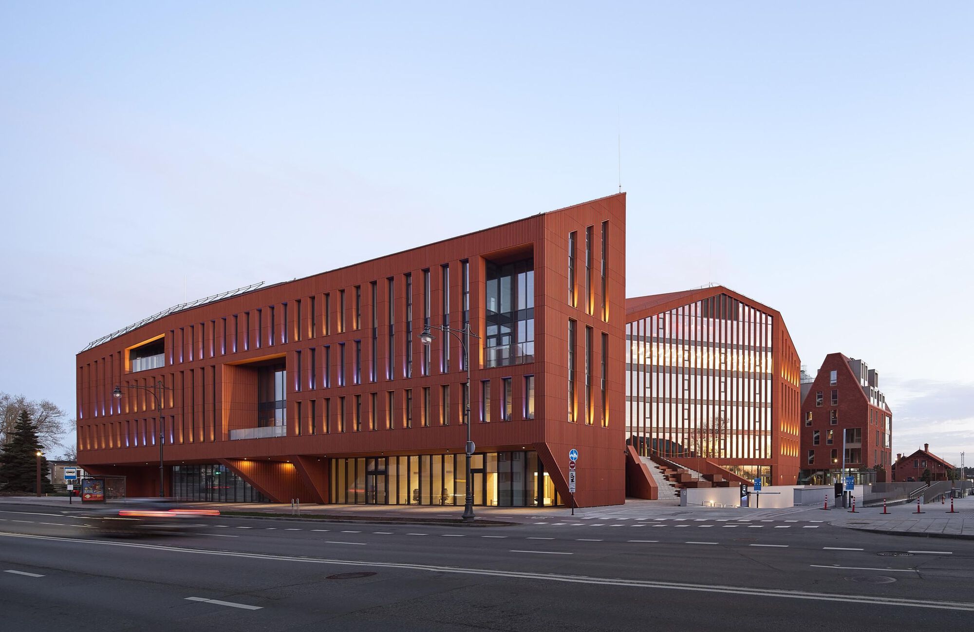 HANZA, Business Centre / AEXN Architects